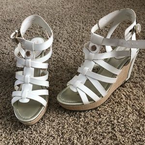 Dress sandals